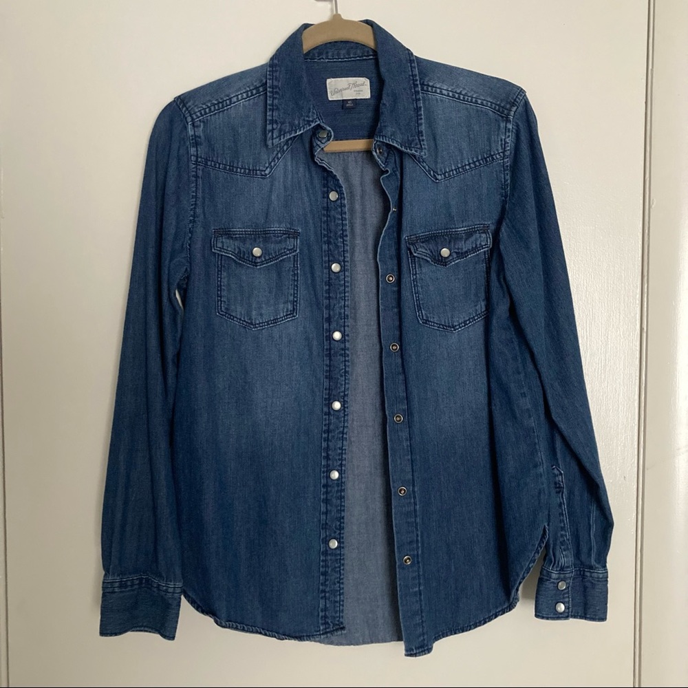 Universal Thread long sleeve jean shirt with pearl buttons